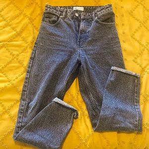 Zara size 2 black/wash high waisted jeans